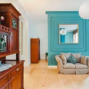 House By The Opera Апартаменты